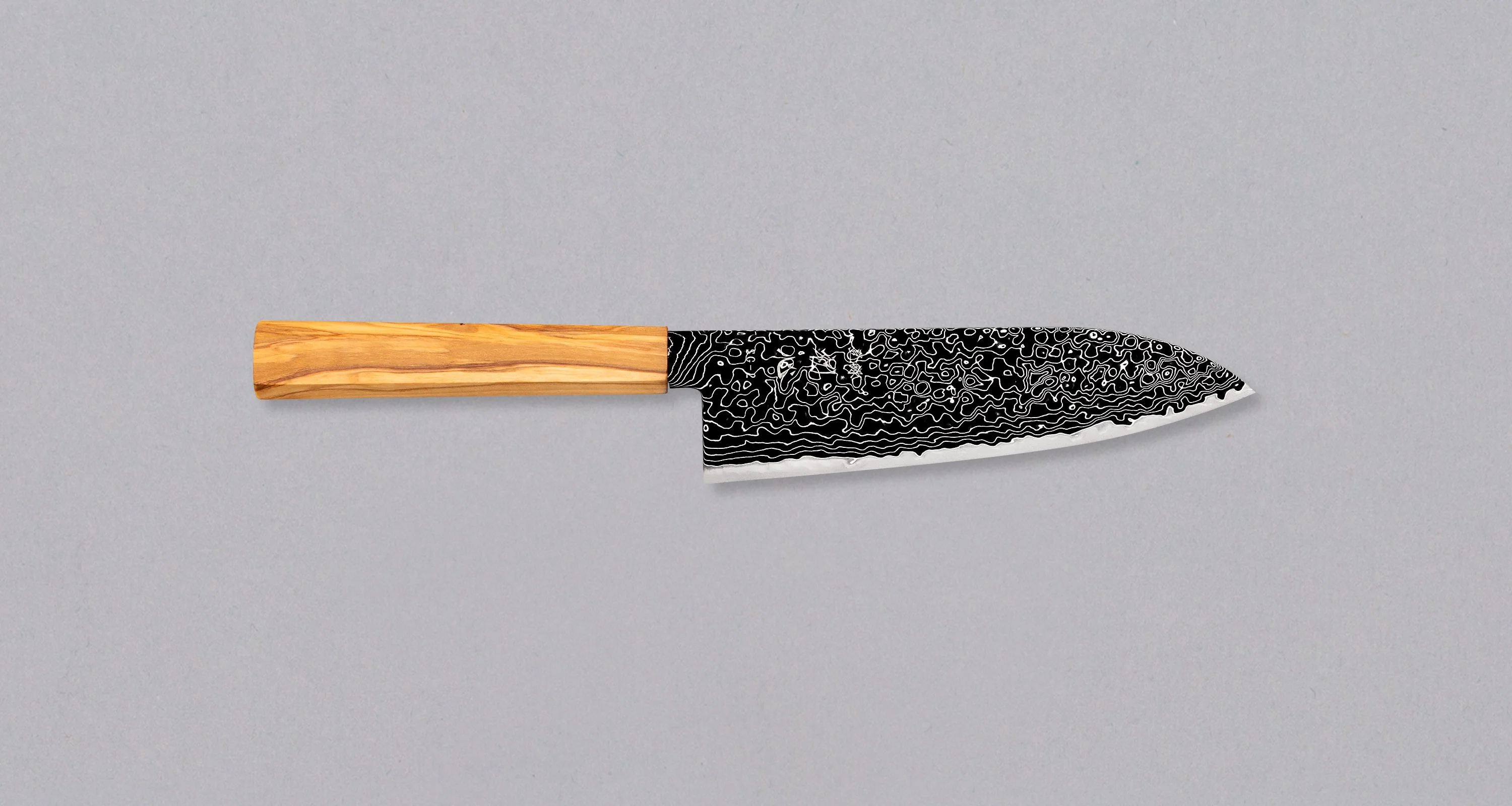 Hatsukokoro Mercury Santoku Kurozome Damascus 180mm