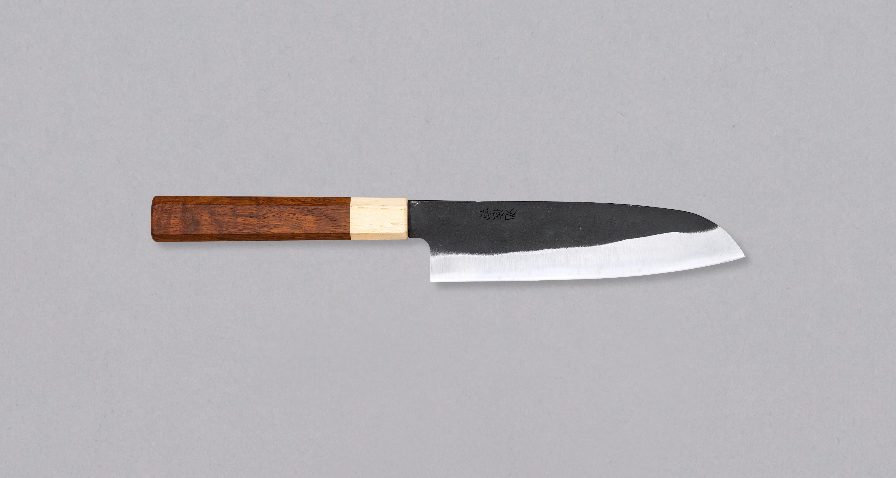 Yoshida Santoku SUJ-2 Kuro-uchi 165mm
